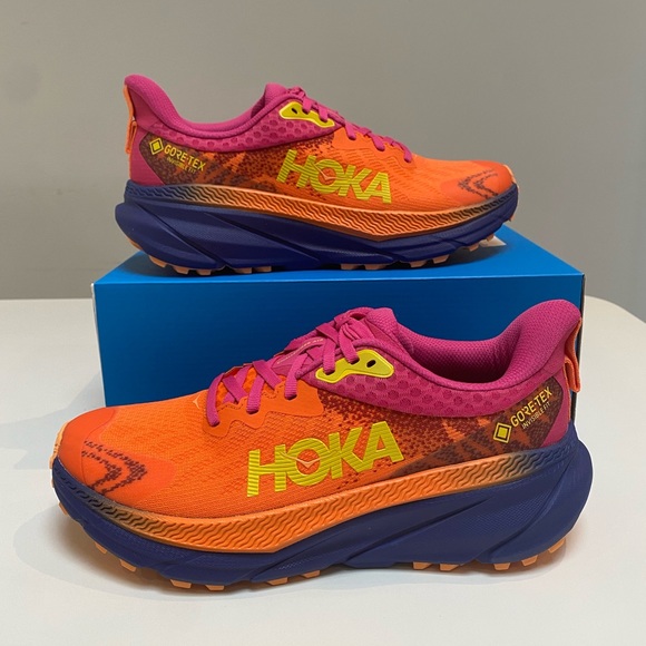 Hoka Challenger ATR 7 GTX Vibrant Orange/Pink Yarrow sz 7.5, 8, 8.5,9 New in Box - Picture 4 of 10